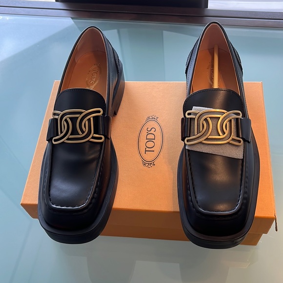 Woman’s shoes loafer Todd’s size 40 black